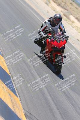 media/Sep-25-2023-Moto Forza (Mon) [[81ffa65e0a]]/B-C Group/Session 3 (Turn 16 Inside)/